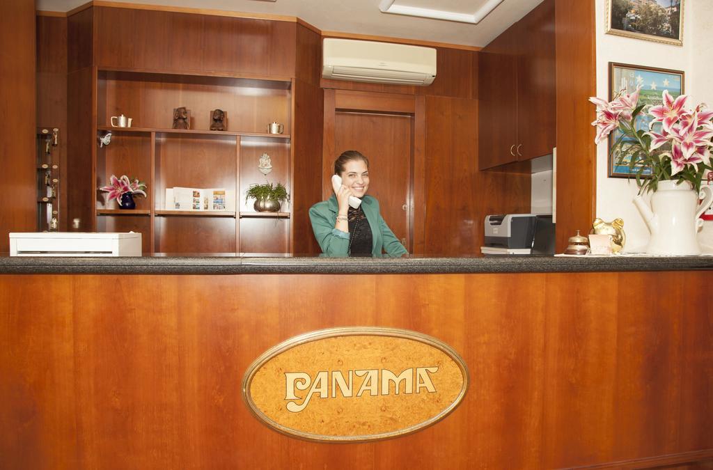 Hotel Panama Лідо-ді-Єзоло Екстер'єр фото