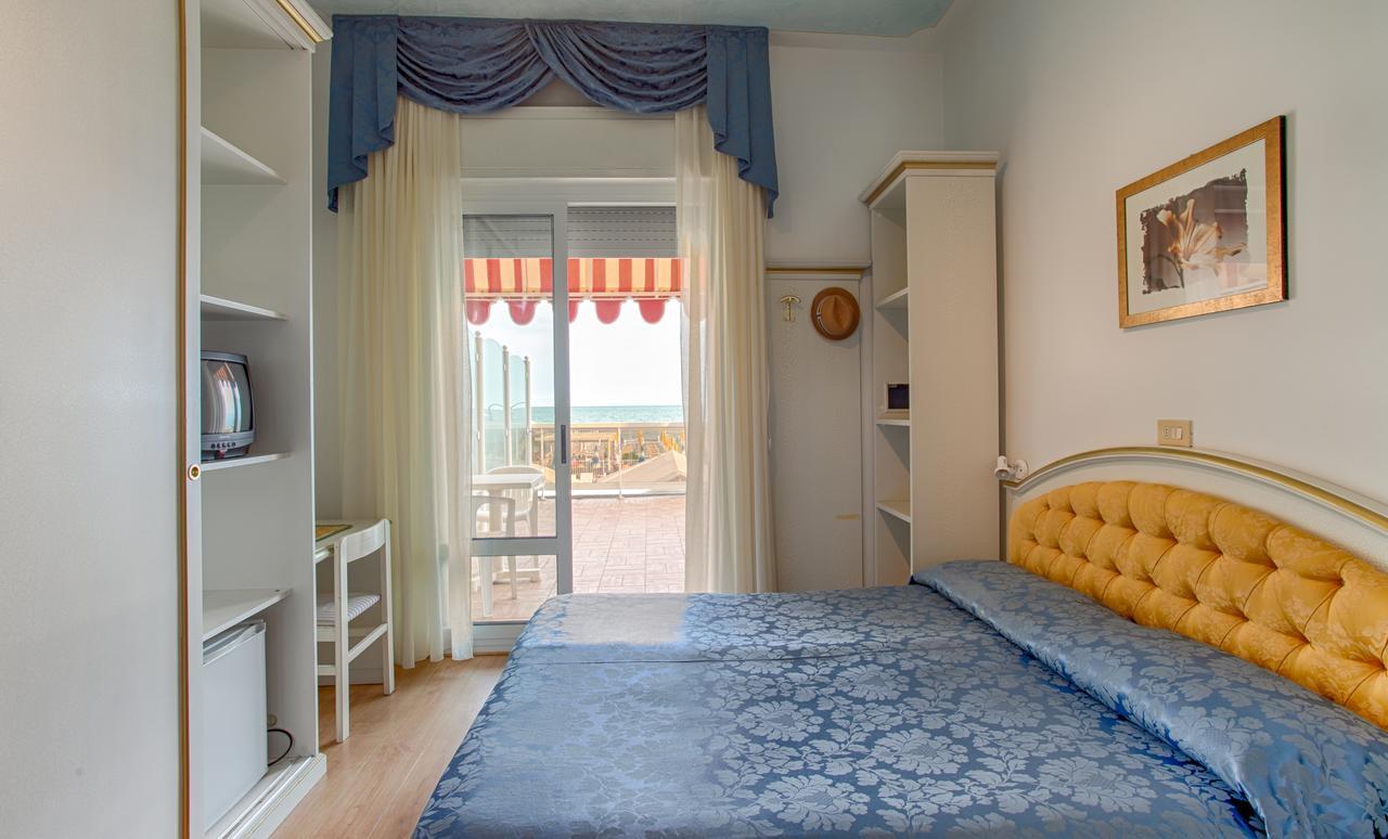 Hotel Panama Лідо-ді-Єзоло Екстер'єр фото